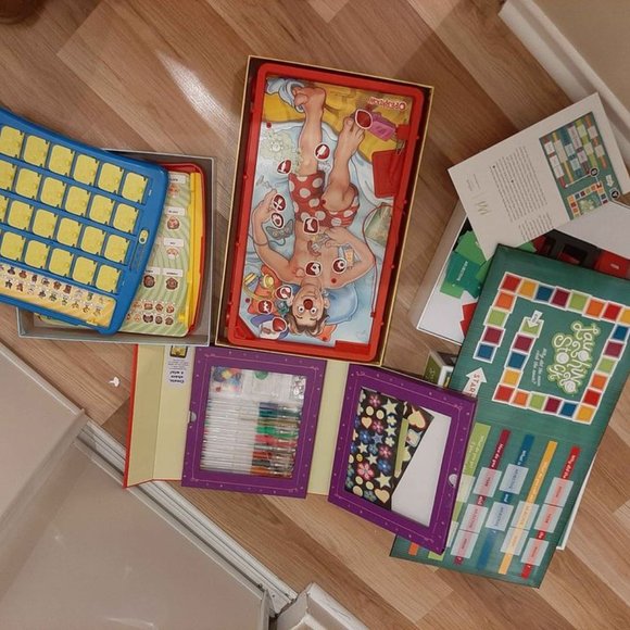 Board game - Picture 2 of 2